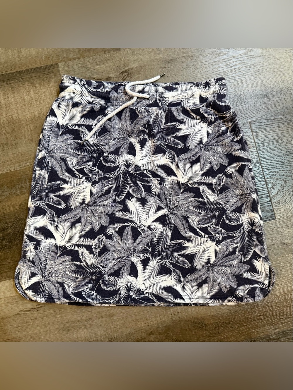 Talbots Palm Leaf Pull On Drawstring Elastic Waist Skirt Size Small Pockets - Picture 13 of 13